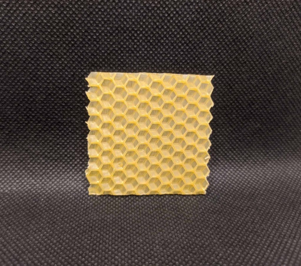 Пчелиный воск в контрактном производстве косметики